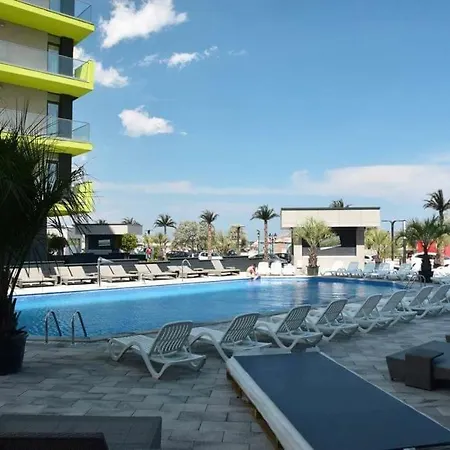 Ranya Alezzi Apartamento *