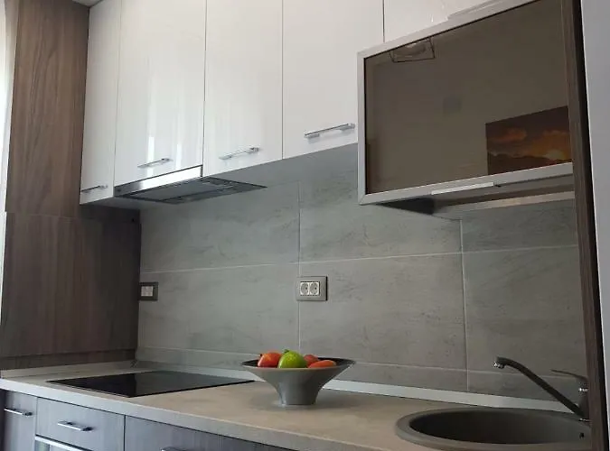 Apartamento Ranya Alezzi Năvodari